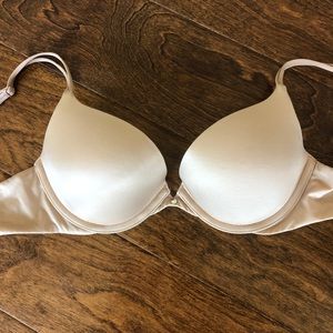 Victoria’s Secret Bra